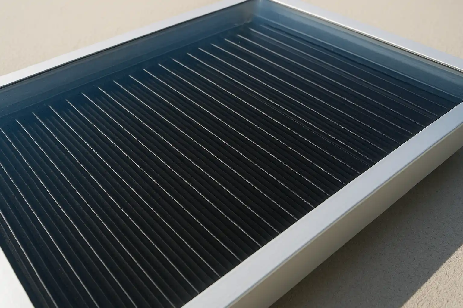 Detail eines Solar-Luftkollektors