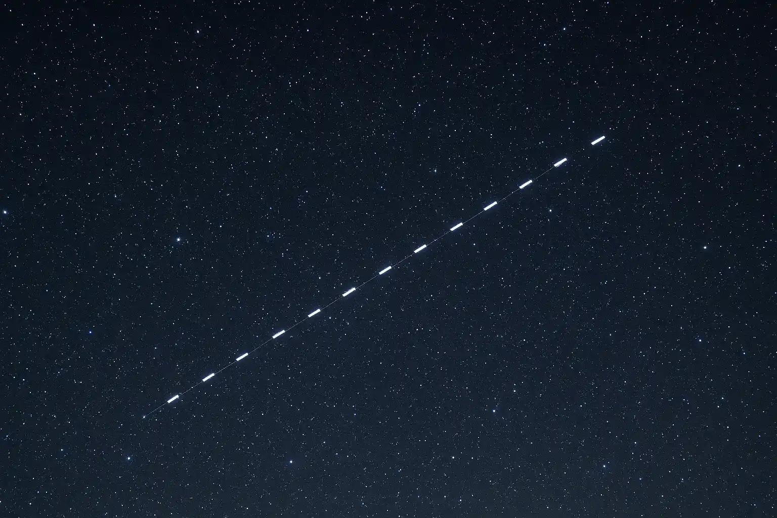 Starlink Satelliten am Himmel
